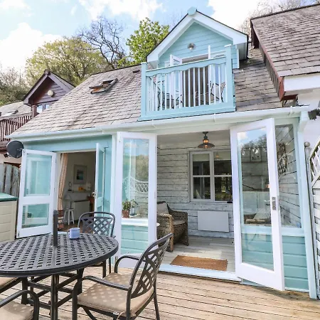Waterside Holiday home